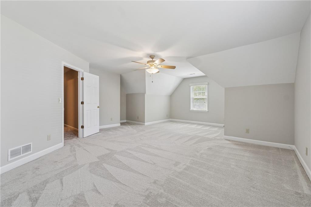 579 Delphinium Boulevard NW