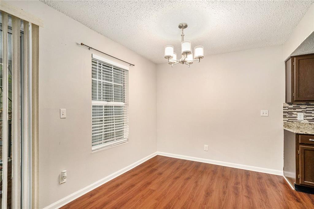3053 Westwood Way Unit 7