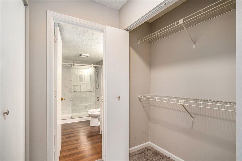 3053 Westwood Way Unit 7