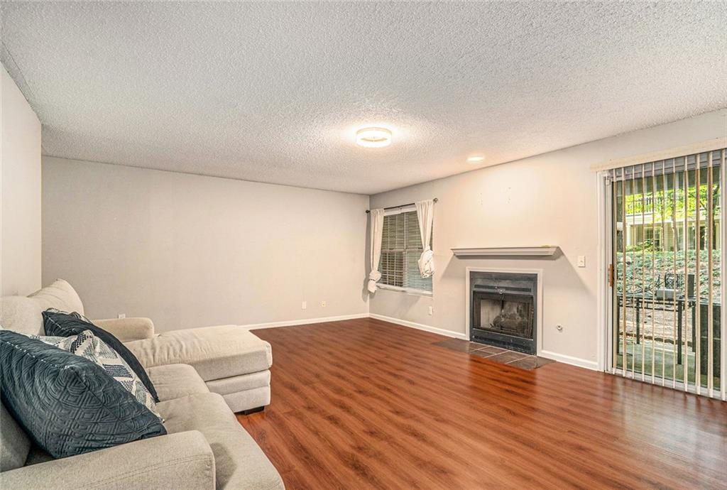 3053 Westwood Way Unit 7