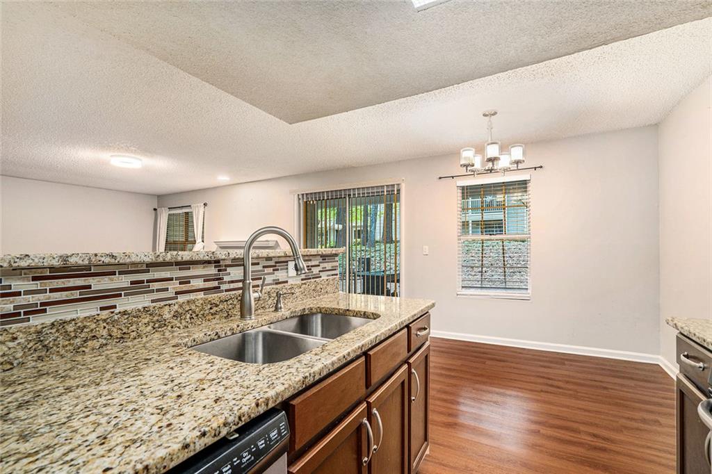 3053 Westwood Way Unit 7