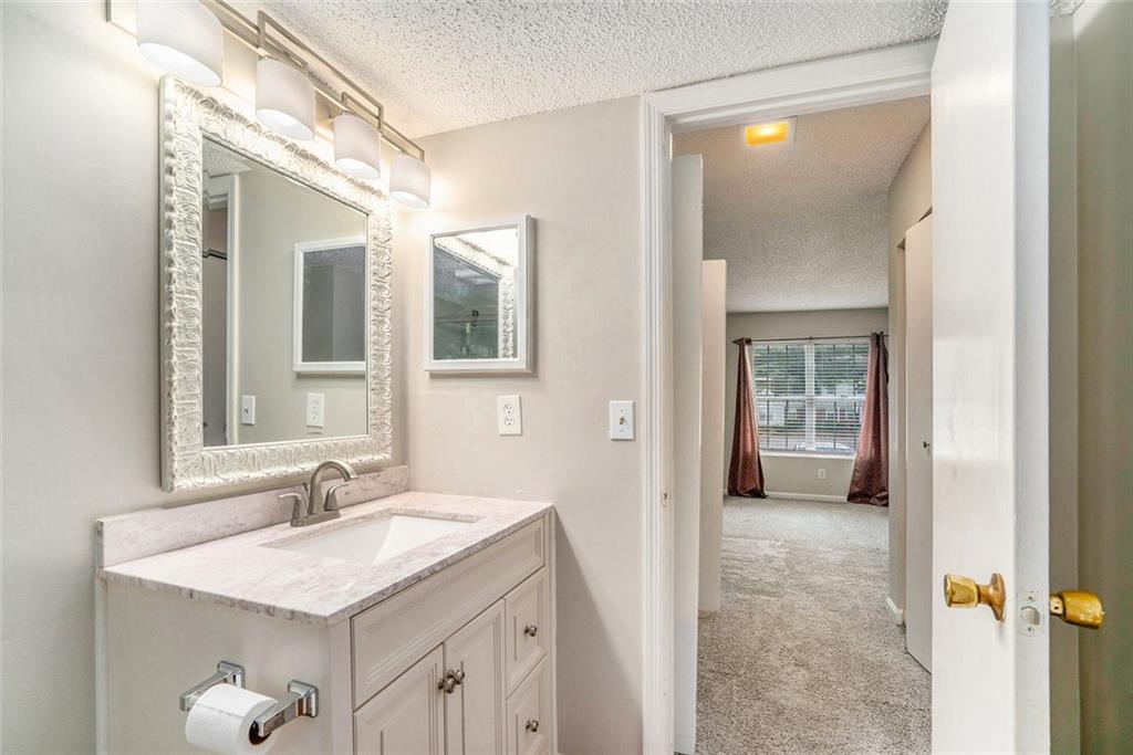 3053 Westwood Way Unit 7