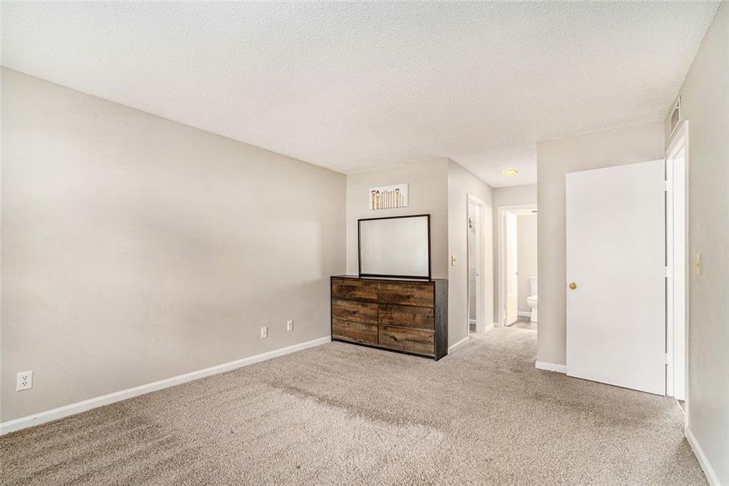 3053 Westwood Way Unit 7