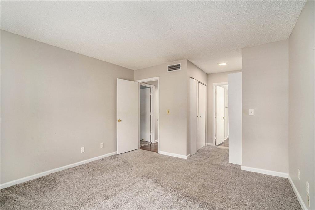 3053 Westwood Way Unit 7