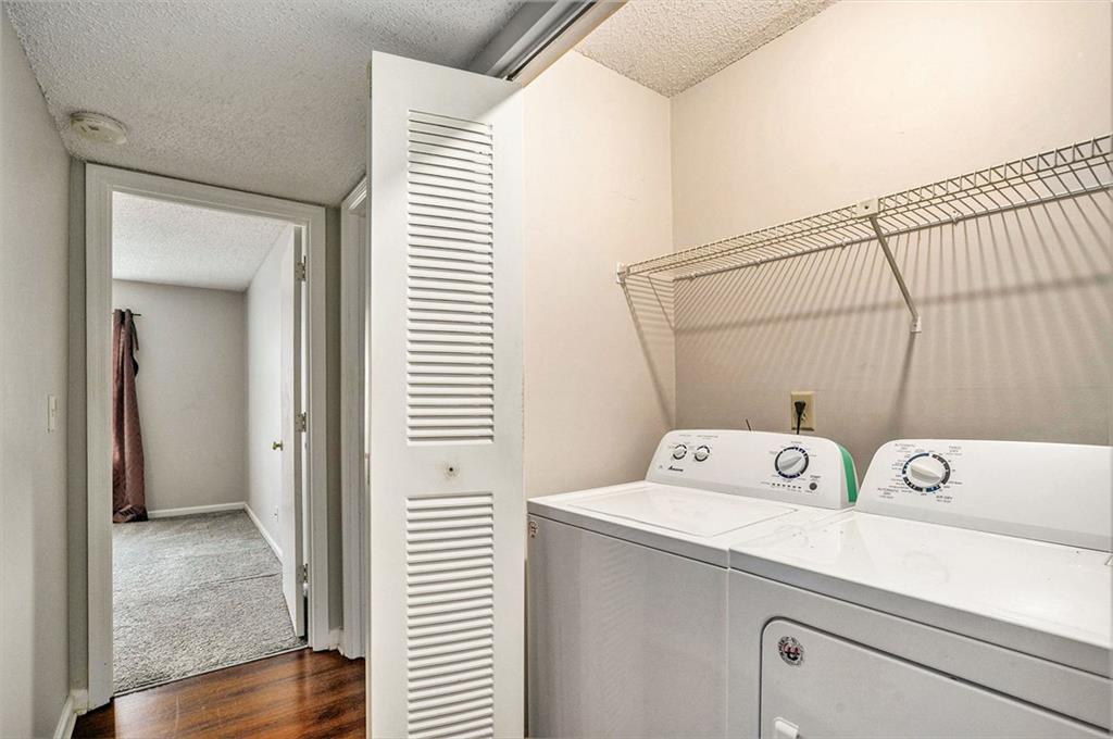 3053 Westwood Way Unit 7