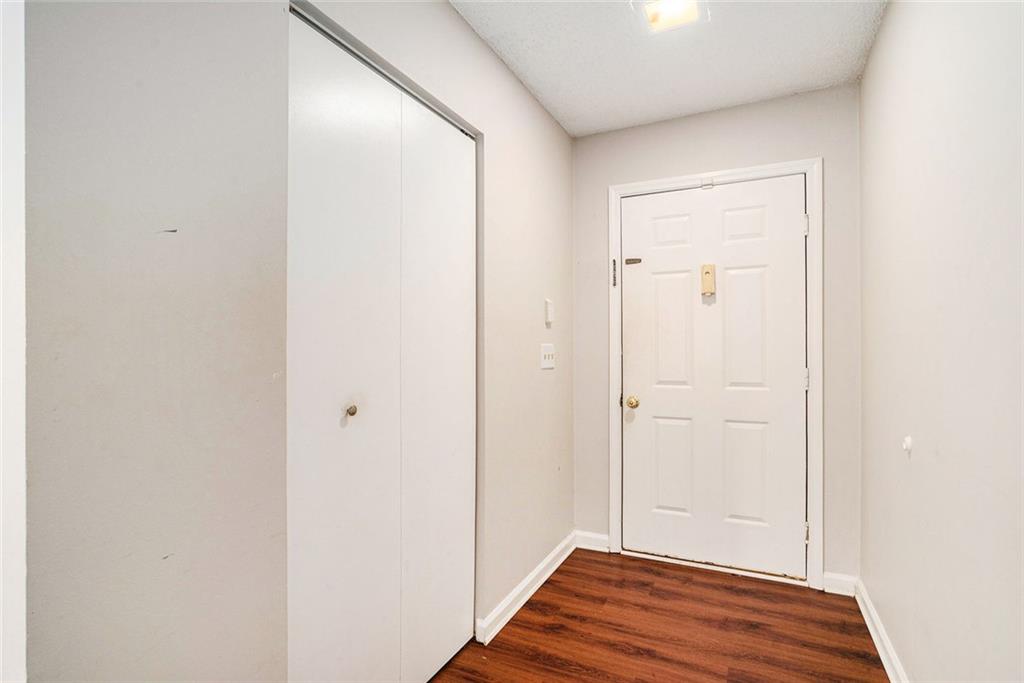3053 Westwood Way Unit 7