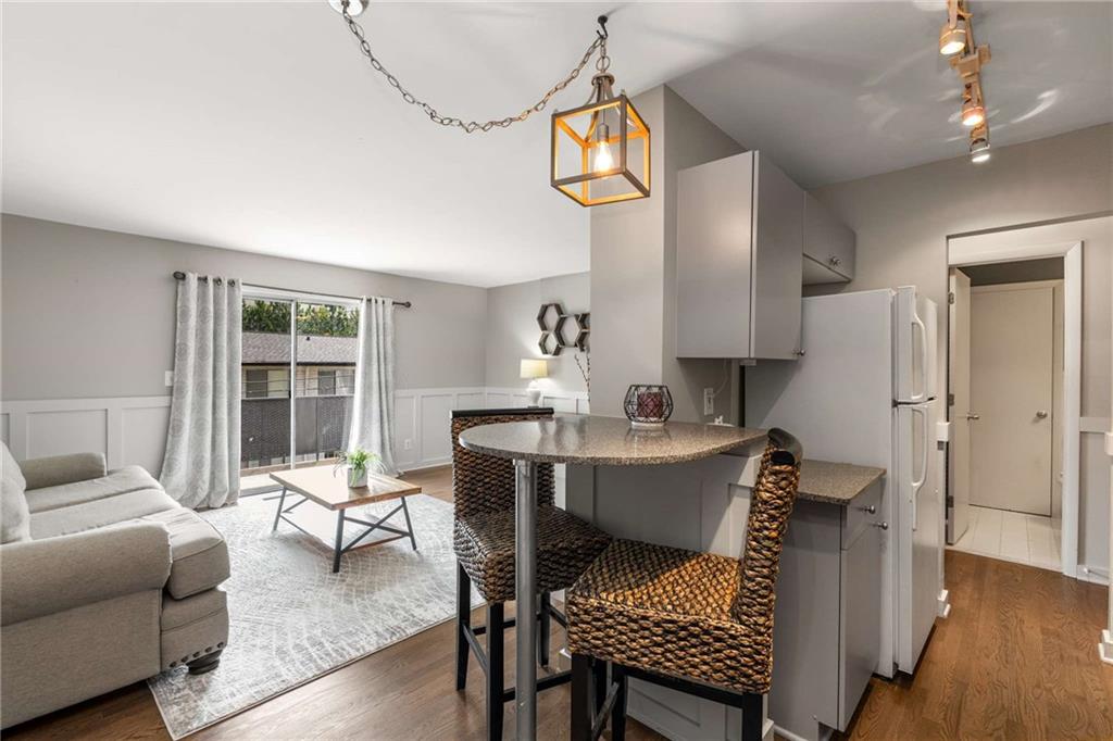 3501 Roswell Road NE Unit 102