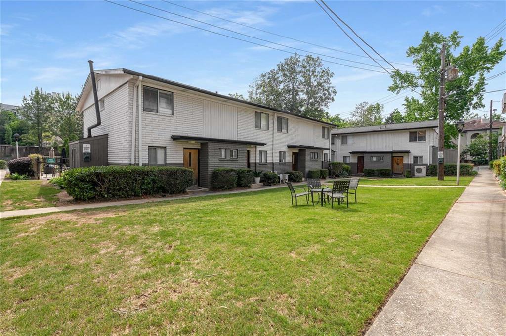 3501 Roswell Road NE Unit 102