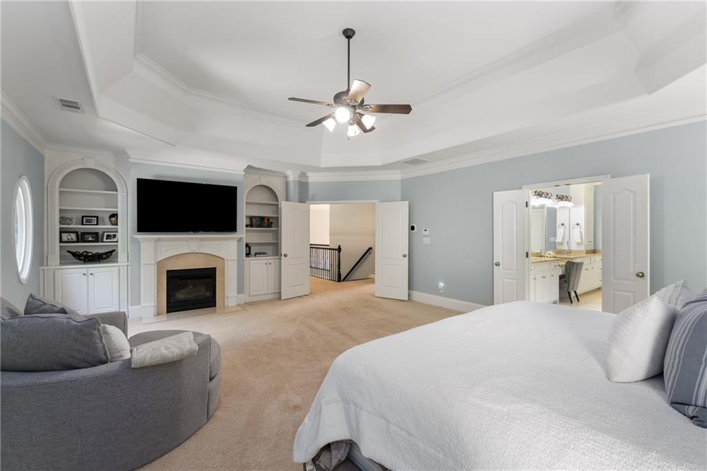 12815 Oak Falls Drive