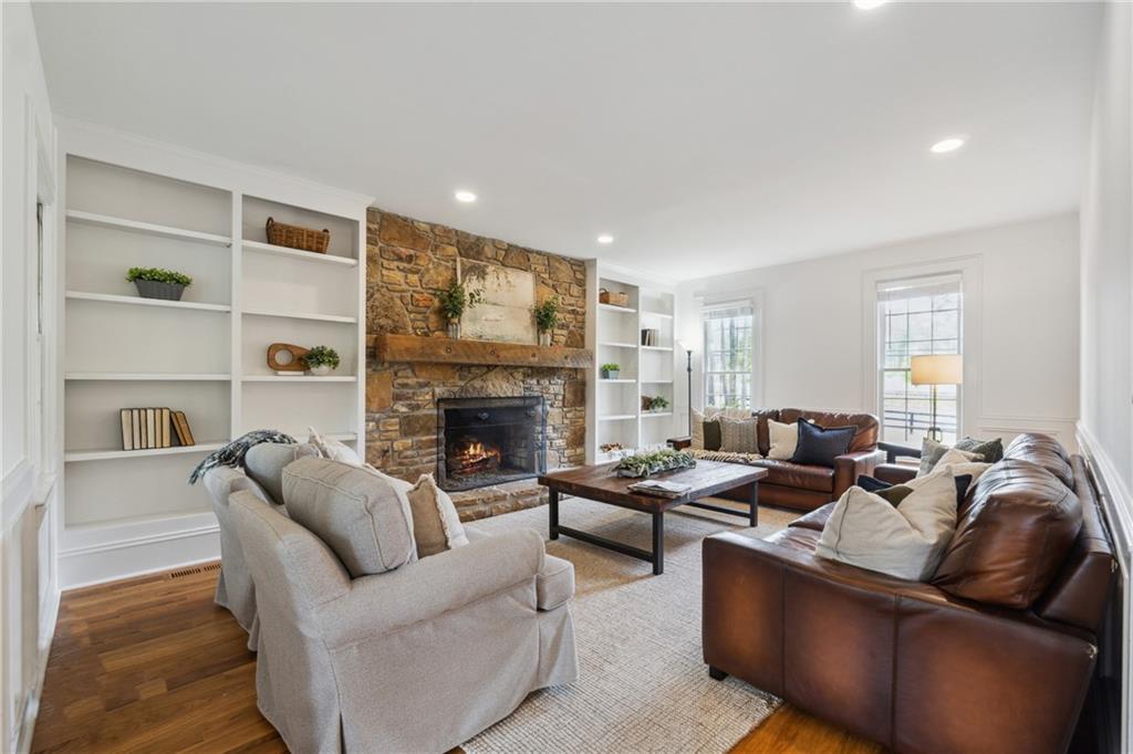 1275 Mayfield Road