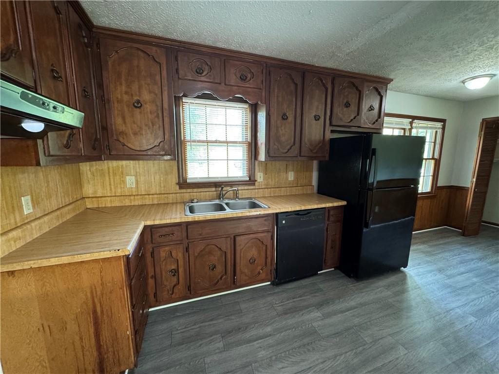 2184 River Acres Court