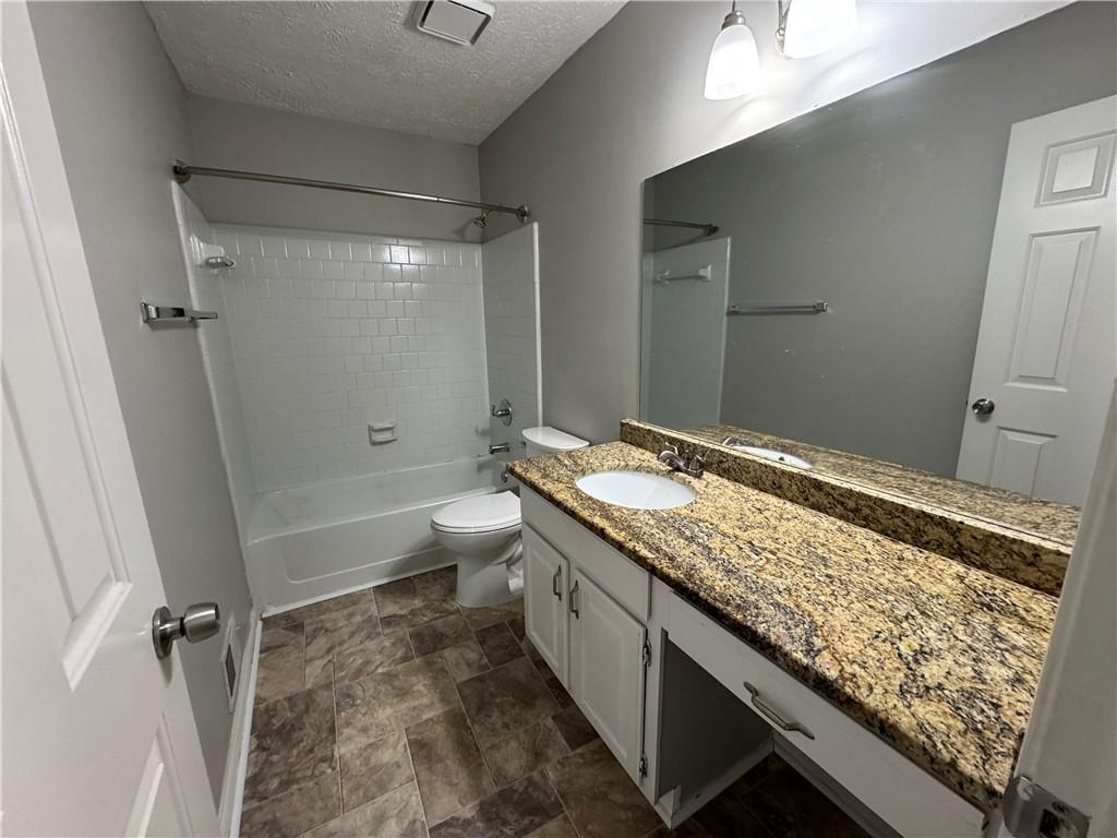 675 Stonebridge Loop