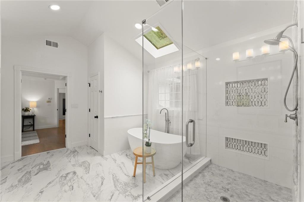 4433 Windsor Oaks Circle