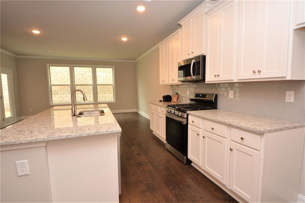 2170 Manor Pointe Drive