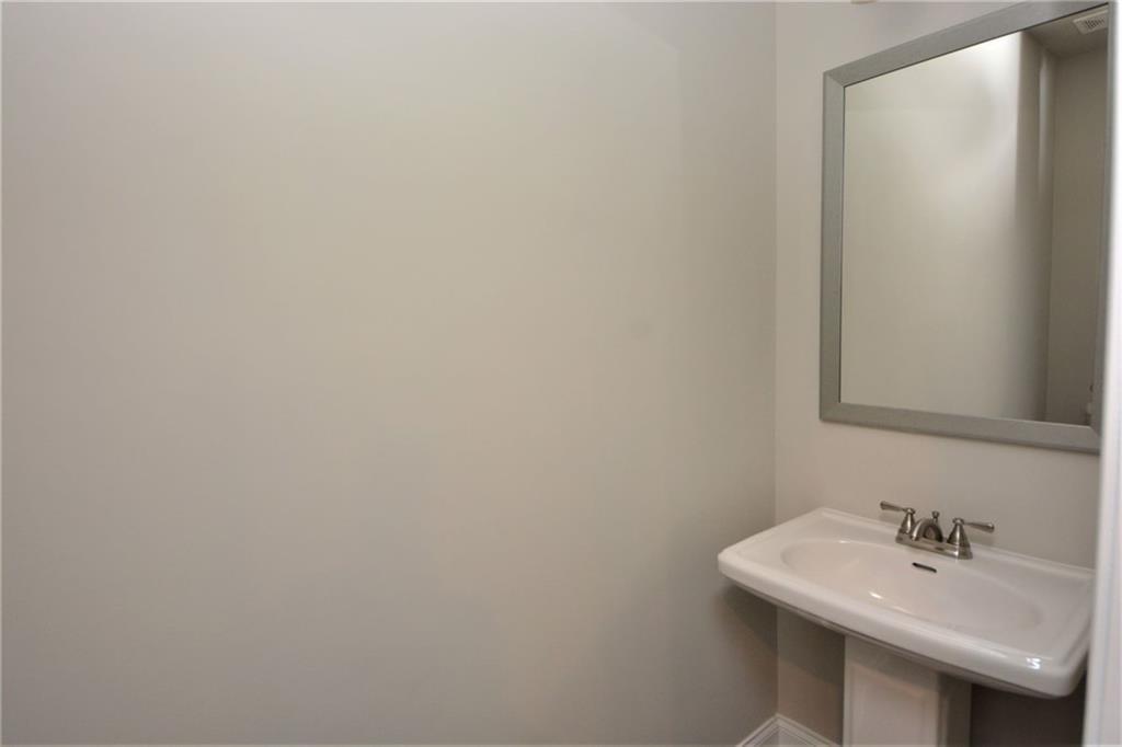 2170 Manor Pointe Drive