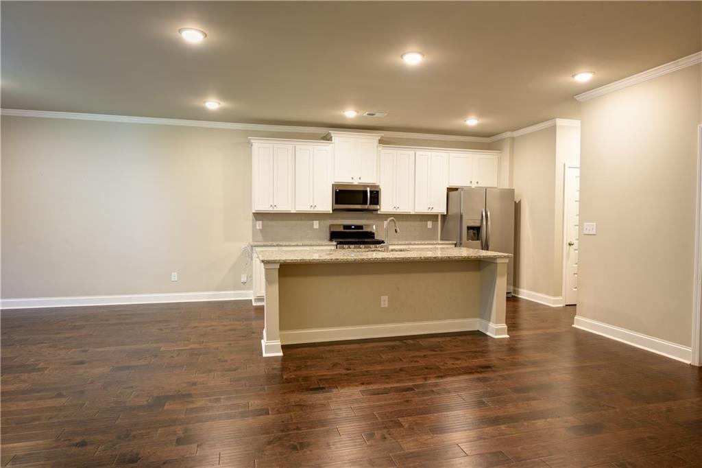2170 Manor Pointe Drive