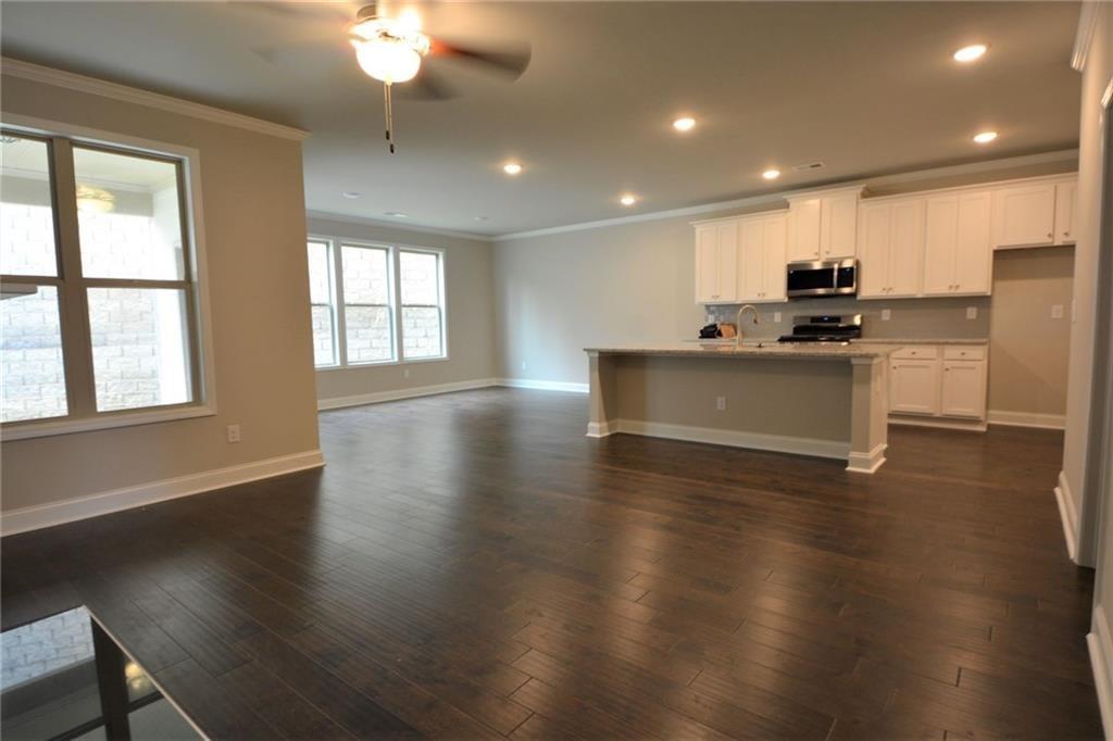 2170 Manor Pointe Drive