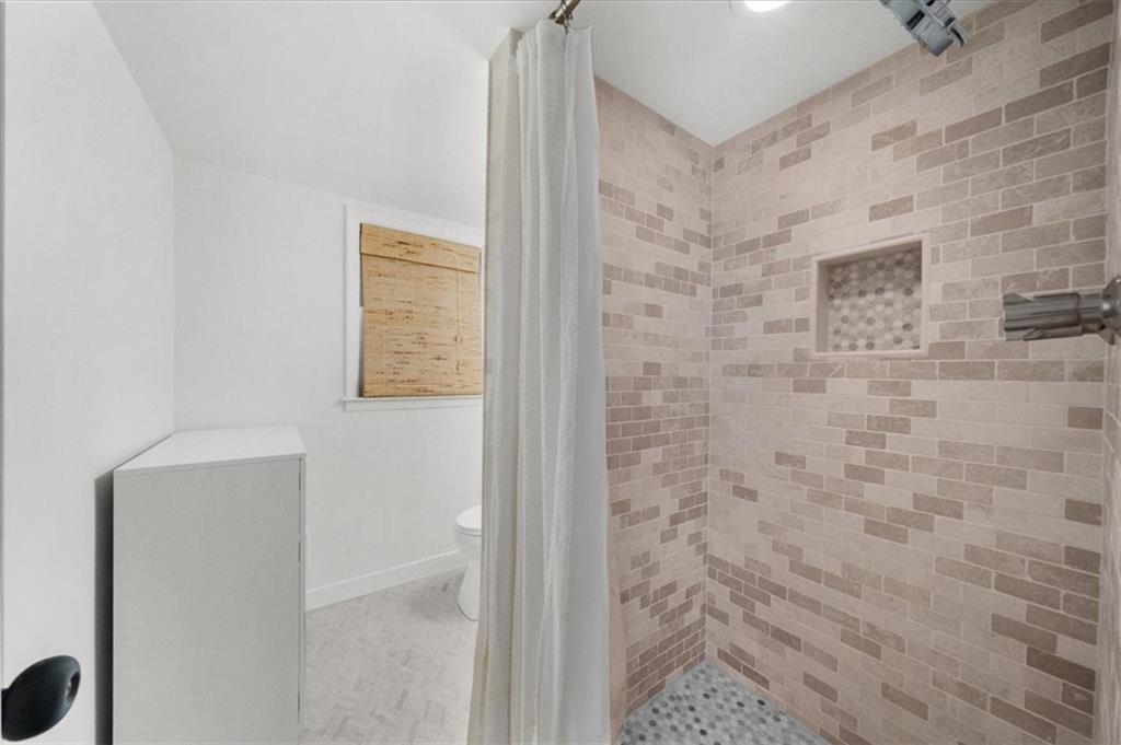 1436 Diamond Head Drive