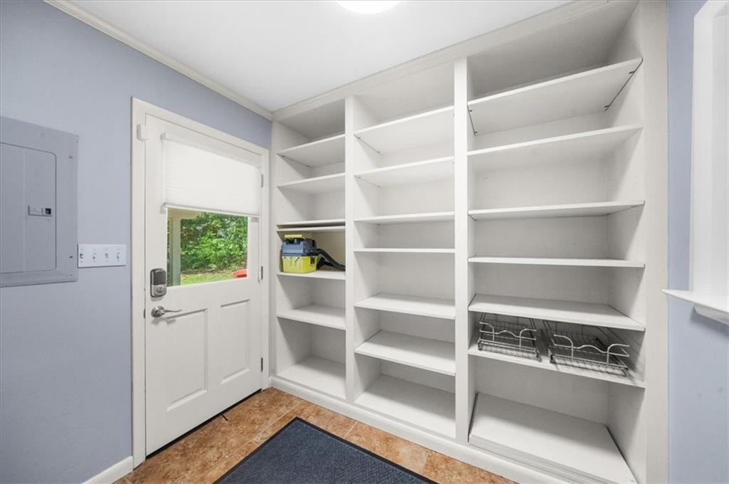 1436 Diamond Head Drive