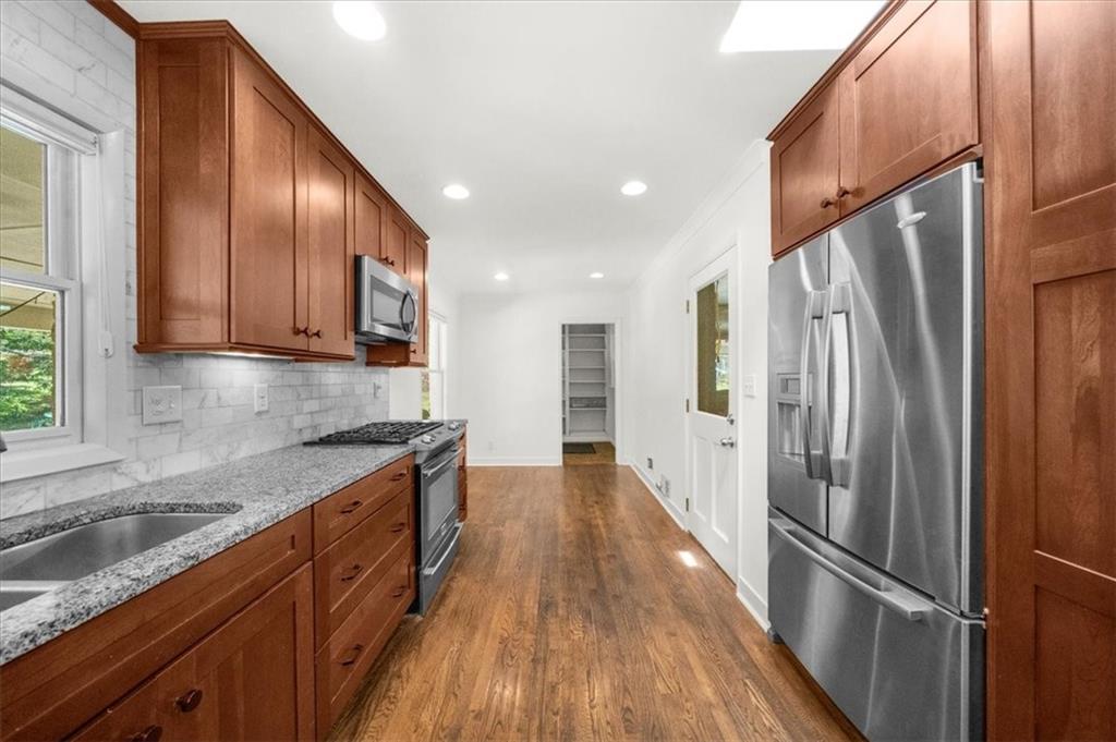 1436 Diamond Head Drive