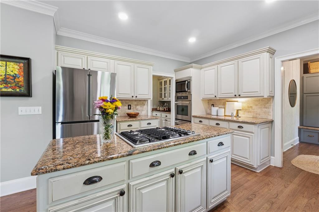 590 Kensington Farms Drive