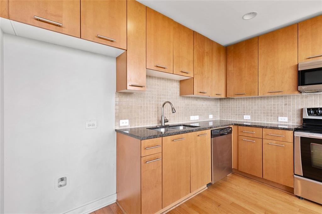3300 WINDY RIDGE Parkway SE Unit 1107