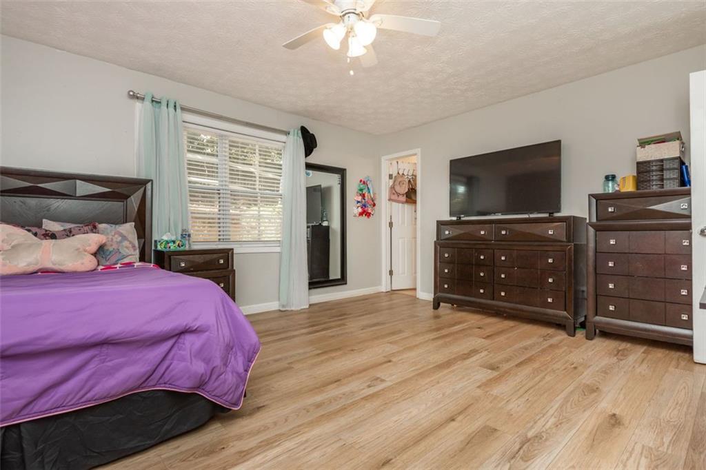 365 Winding River Drive , Unit # E