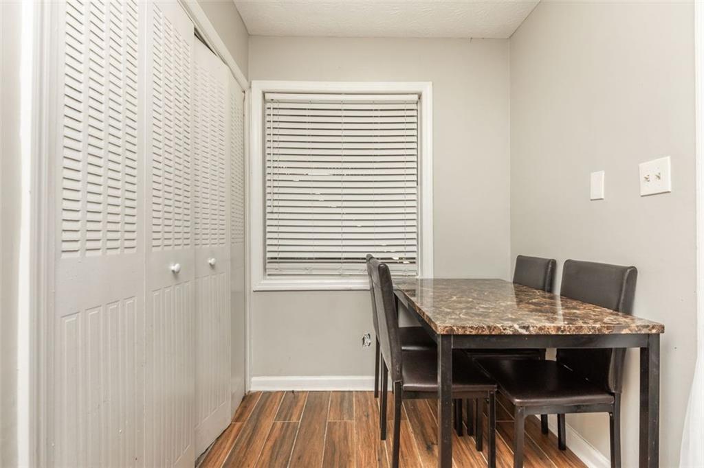 365 Winding River Drive , Unit # E