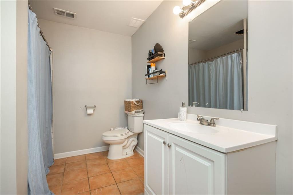 365 Winding River Drive , Unit # E