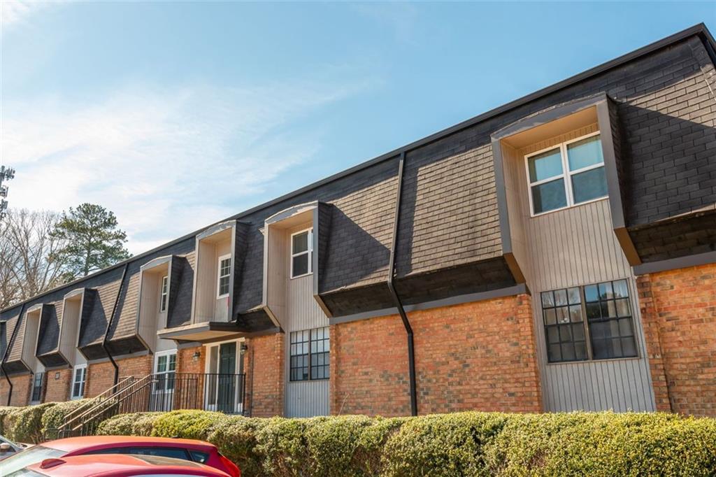 365 Winding River Drive , Unit # E
