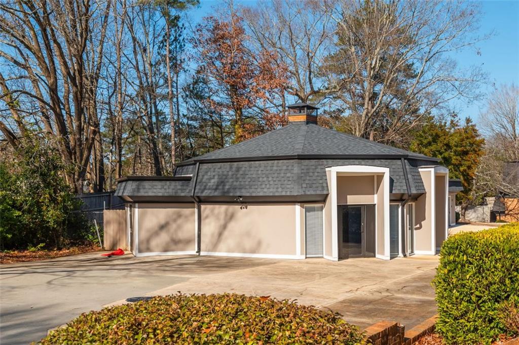 365 Winding River Drive , Unit # E