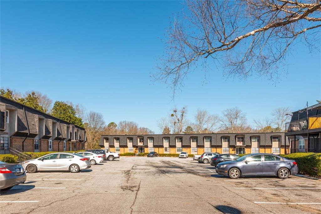 365 Winding River Drive , Unit # E