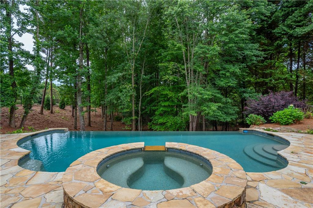 165 Ansley Way