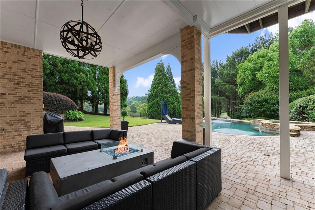 4526 Meadow Club Drive