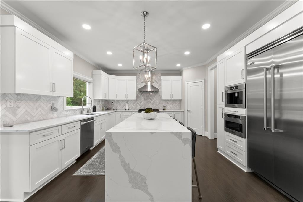 4526 Meadow Club Drive