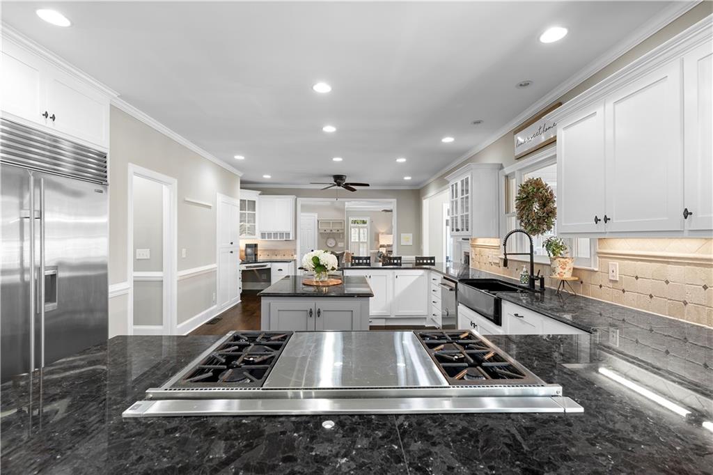 65 Gatewood Drive