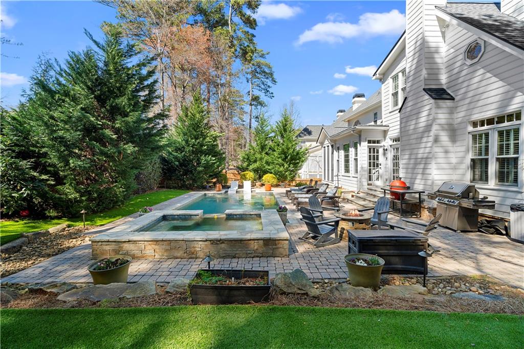 65 Gatewood Drive