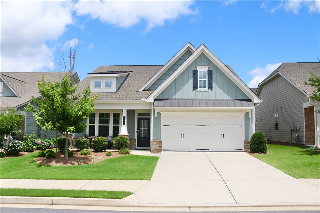 605 Oak Lane
