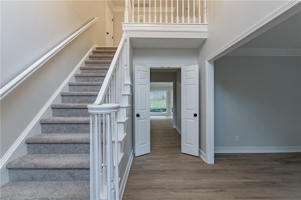 3807 Lance Bluff Court