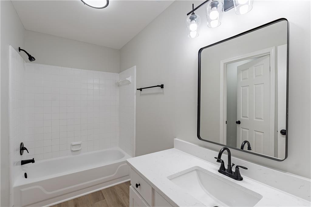 3807 Lance Bluff Court