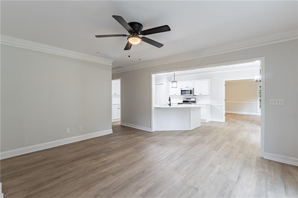 3807 Lance Bluff Court
