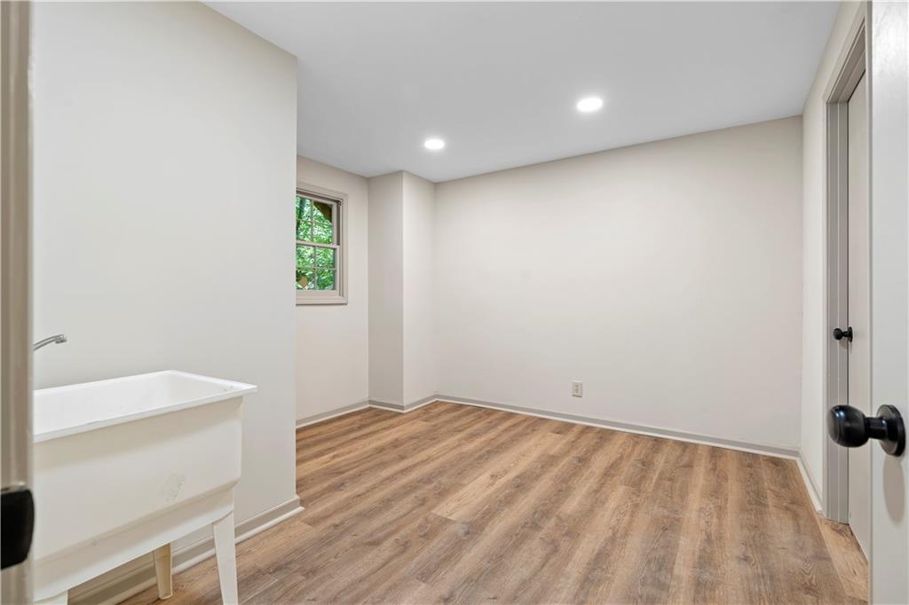 5236 Forest Brook Parkway