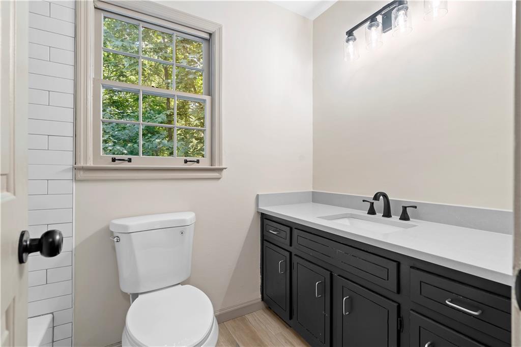 5236 Forest Brook Parkway