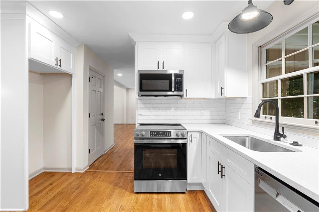 5236 Forest Brook Parkway