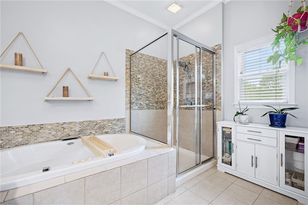 5710 Waters Edge Trail