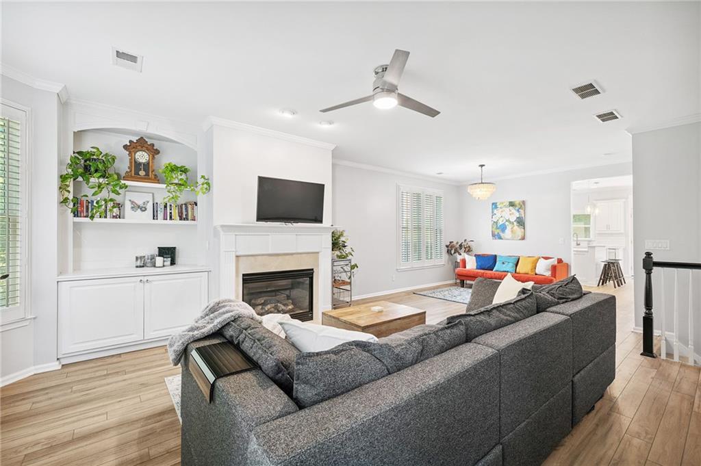 5710 Waters Edge Trail