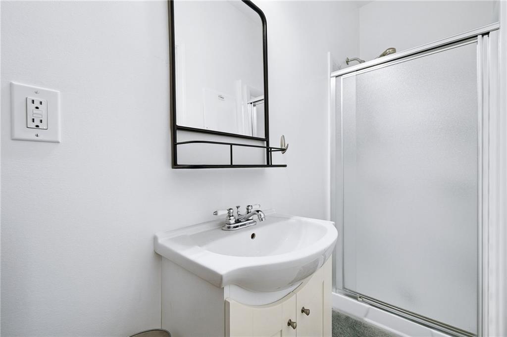 5710 Waters Edge Trail