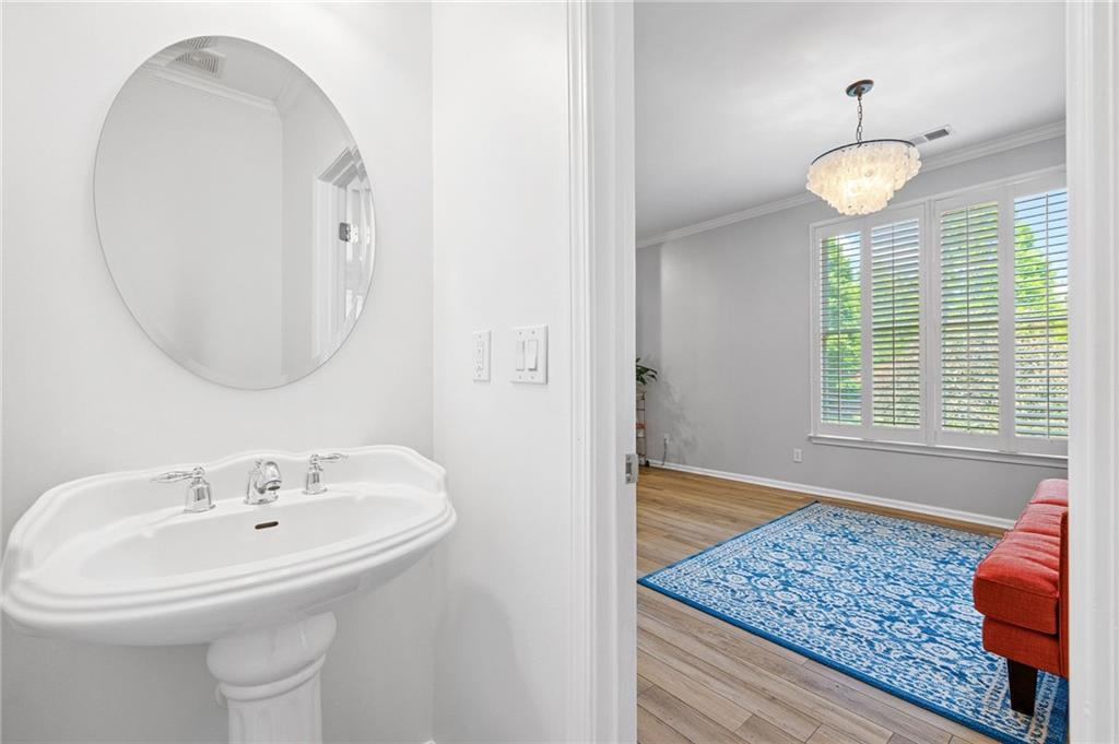 5710 Waters Edge Trail