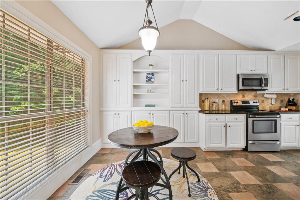 2355 Woodland Hills Drive