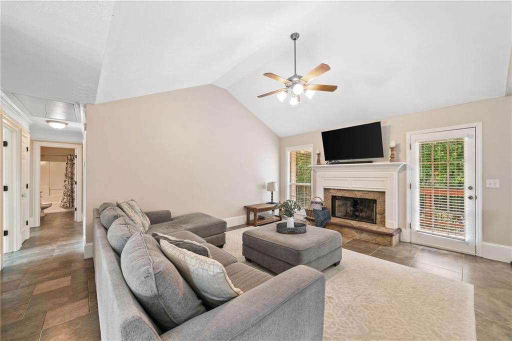 2355 Woodland Hills Drive